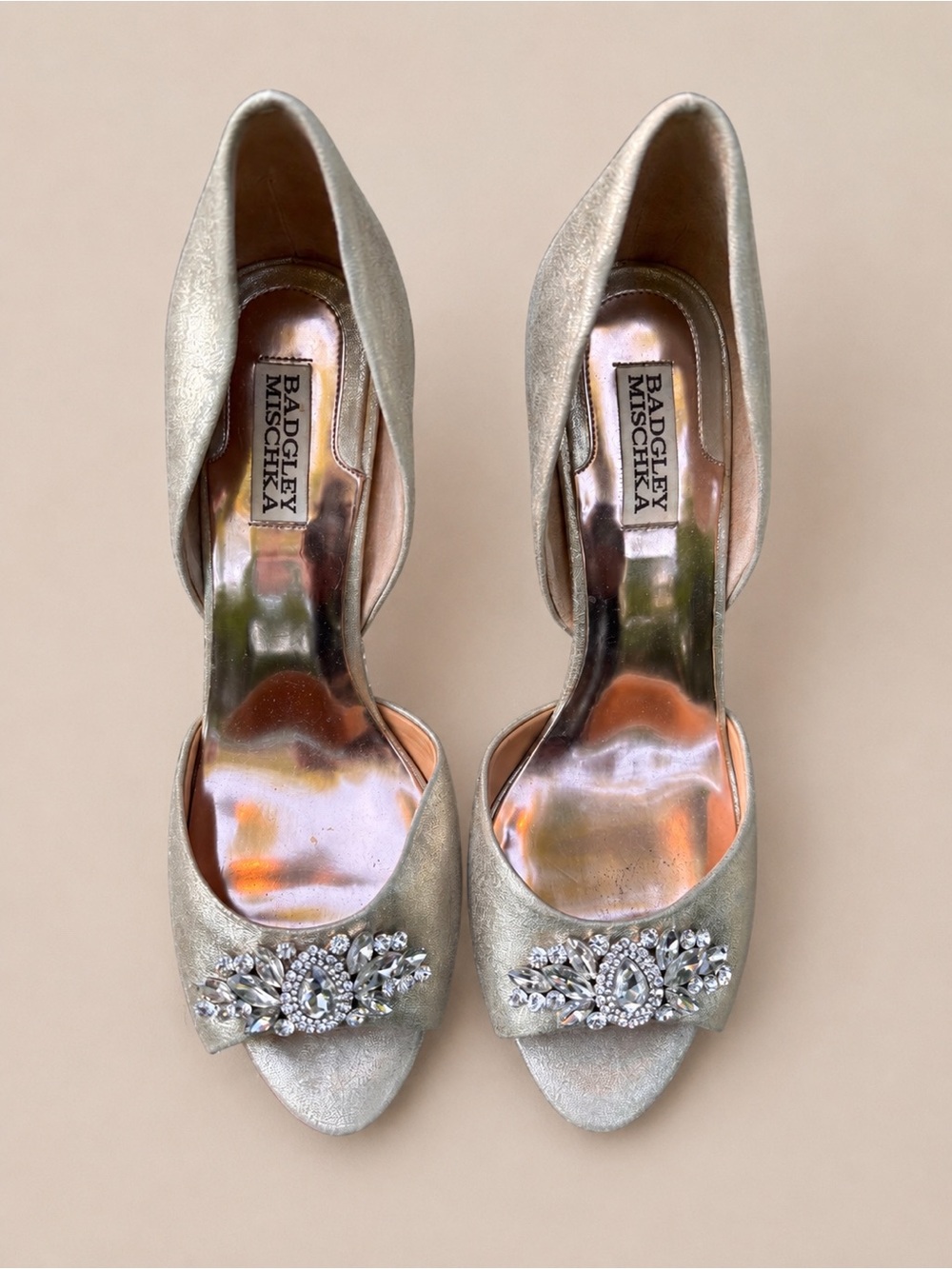Badgley Mischka Gold Crystal Heels 9.5W - Picture 2 of 10